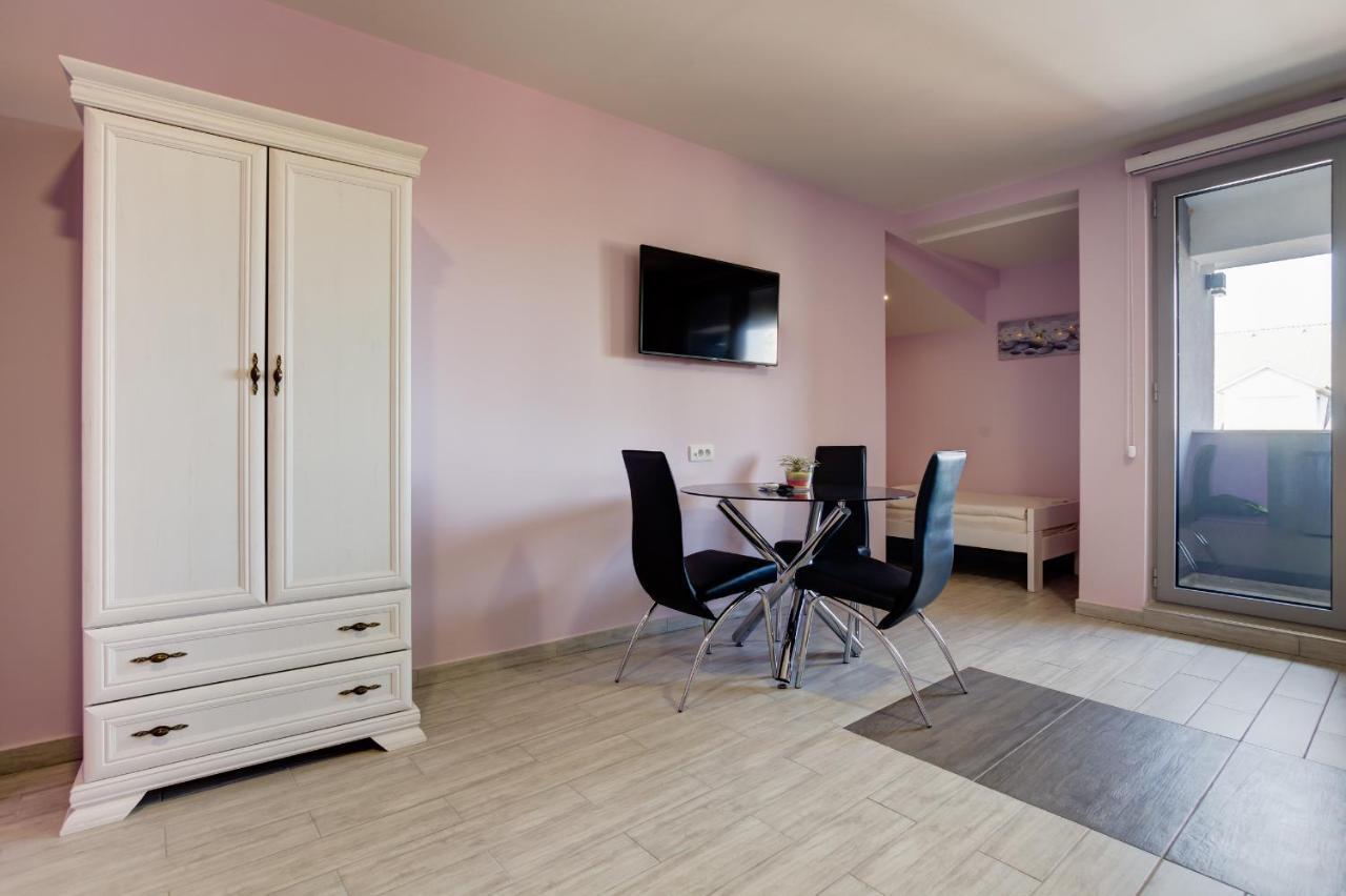 Apartments Singidunum 4 Lux Belgrade Exterior photo