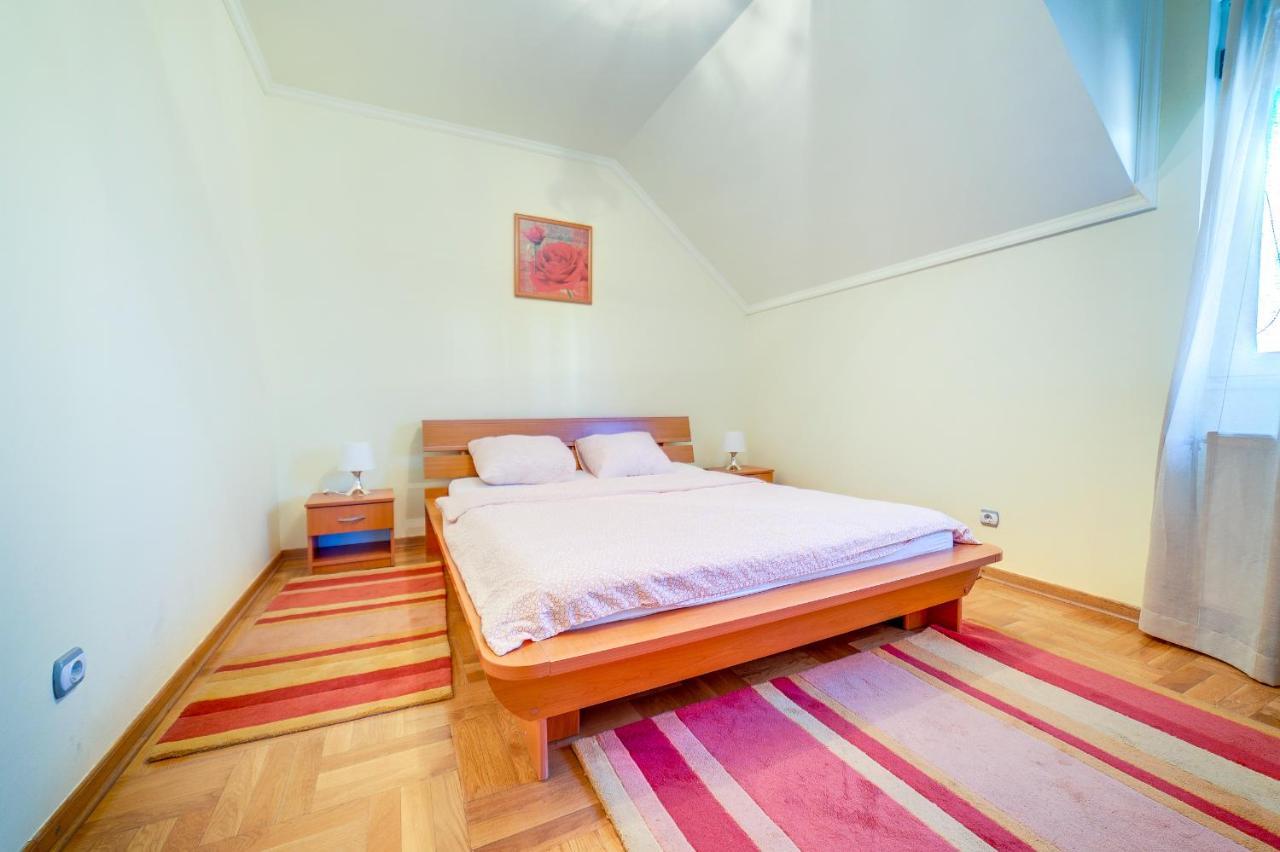Apartments Singidunum 4 Lux Belgrade Exterior photo